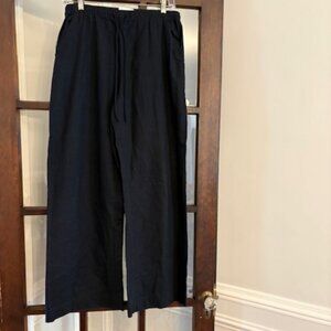 Abercrombie and Fitch Black Linen-Blend Wide Leg Pants, Size Small.